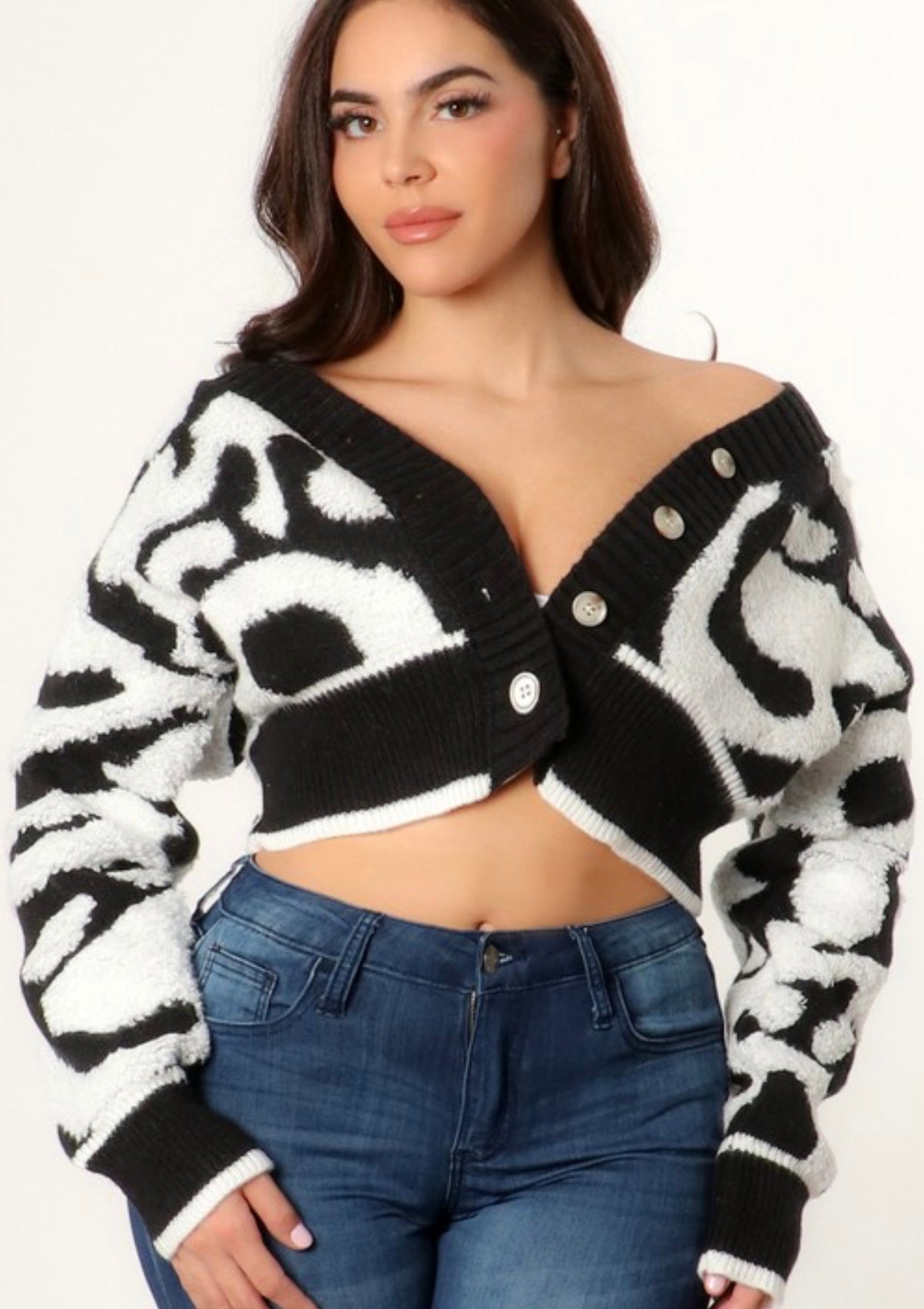 Blk & white cardigan